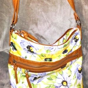Buenos Hobo Flower Pattern Purse